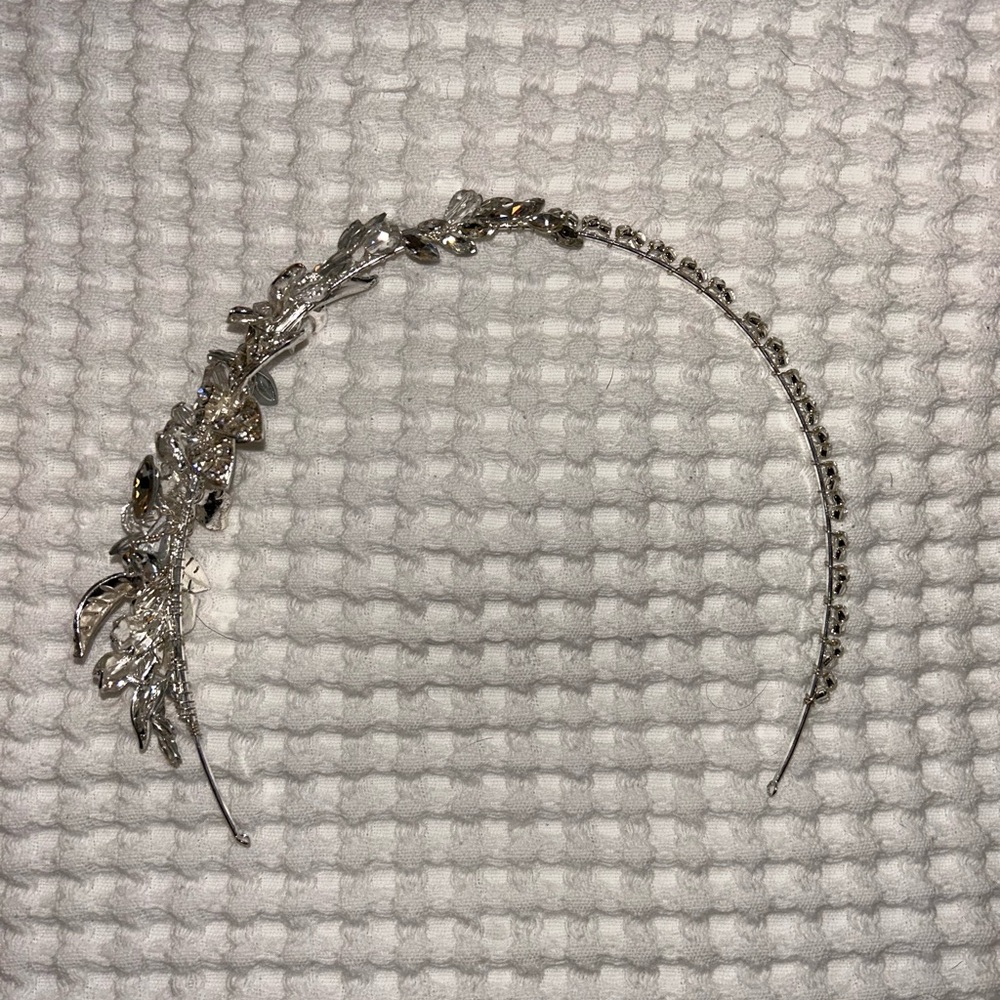 Elegant Silver Crystal Headband